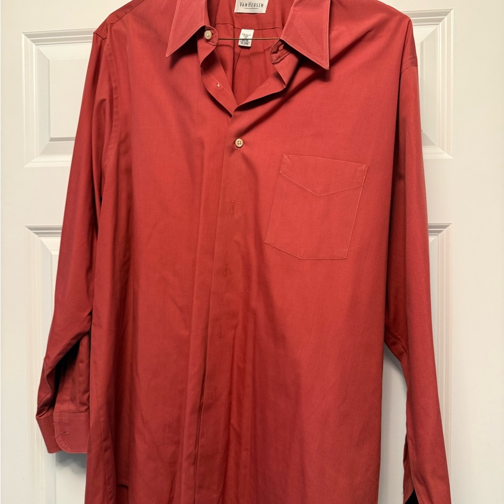 Van Heusen Men's Rich Red Dress Shirt